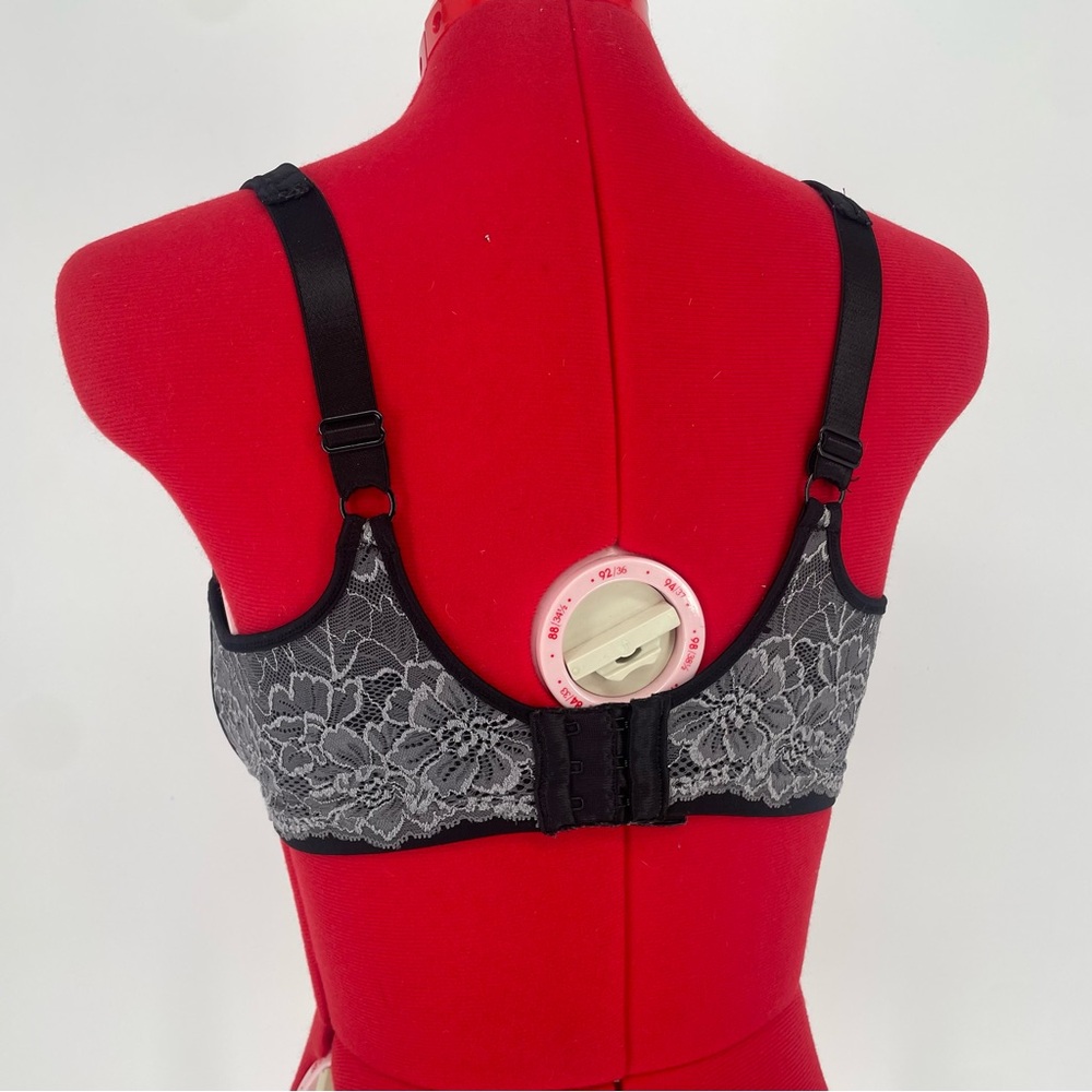 Bali 36DD Comfort Indulgence Smoothing Lacey Bra 3508 Underwire Molded Cups - Picture 7 of 14